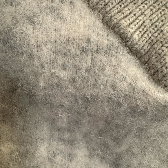 Alpaca Merino V Neck Oversized Sweater Almond SZ LG Cream Neutral Marled EUC - Picture 10 of 13